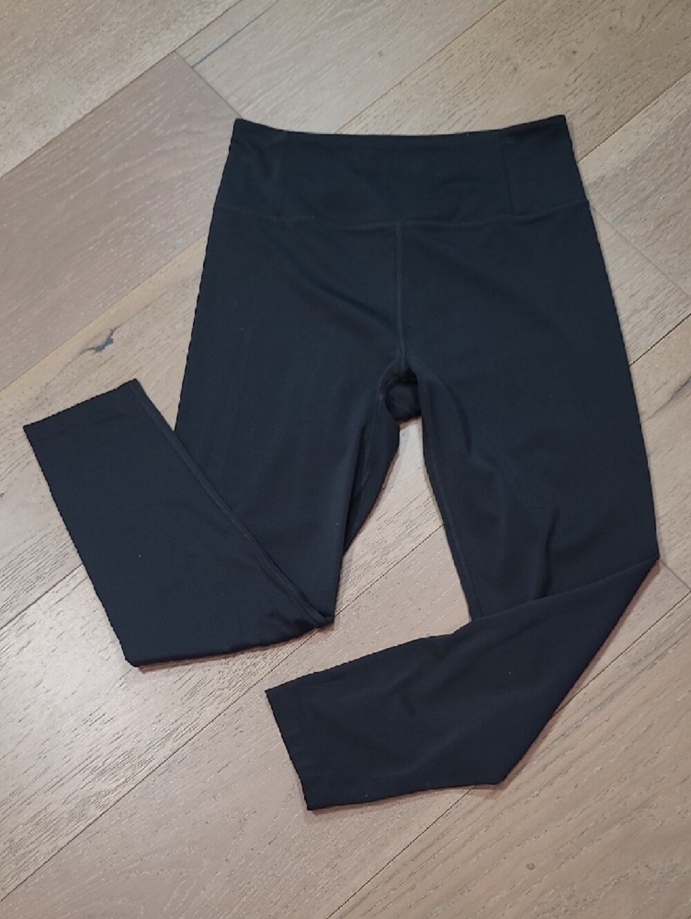 EUC Girlfriend Collective Leggings Women's sz  L Black Compressive HR Capris